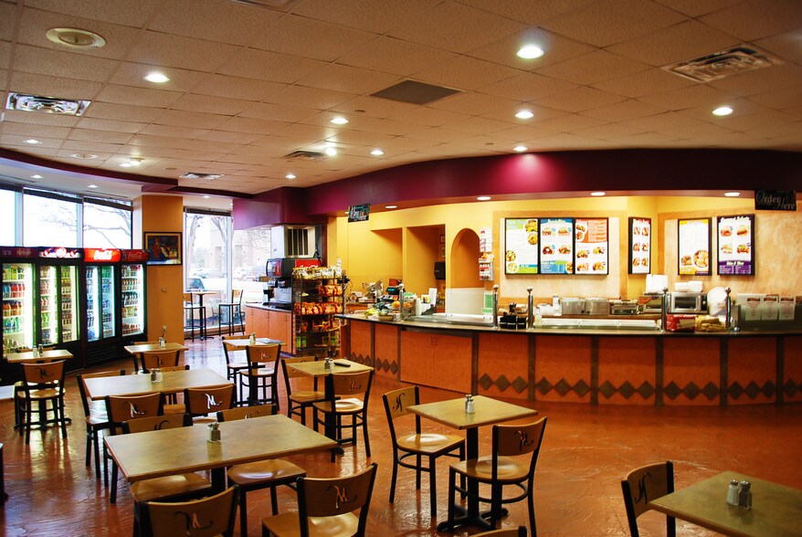 More Photos Of 3030 Lyndon B Johnson Fwy, Dallas Office For Lease