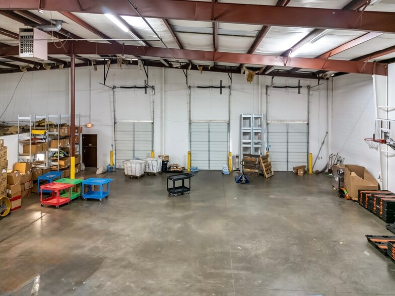 More Photos Of 4735 Dwight Evans Rd, Charlotte Warehouse For Sale