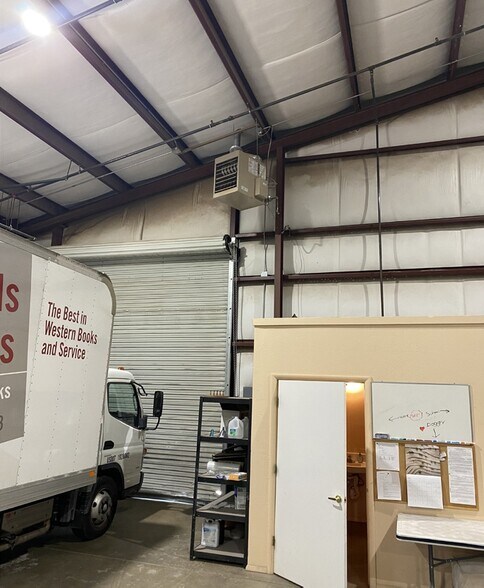 More Photos Of 3748 N Eagle Mountain Dr, Flagstaff Warehouse For Sale