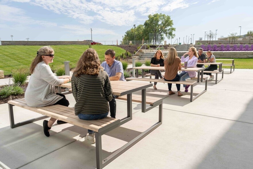 More Photos Of 1960 Kimball Ave, Manhattan Office For Lease