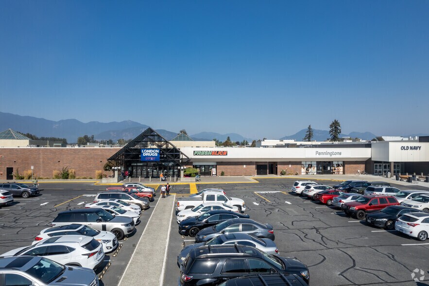 More Photos Of 45585 Luckakuck Way, Chilliwack Unknown For Lease