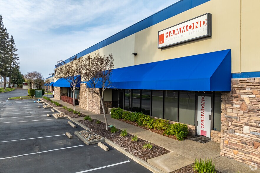 More Photos Of 3301 Sunrise Blvd, Rancho Cordova Unknown For Lease