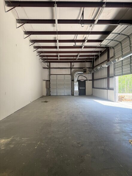 More Photos Of 1113 Technology Dr, Indian Trail Warehouse For Lease