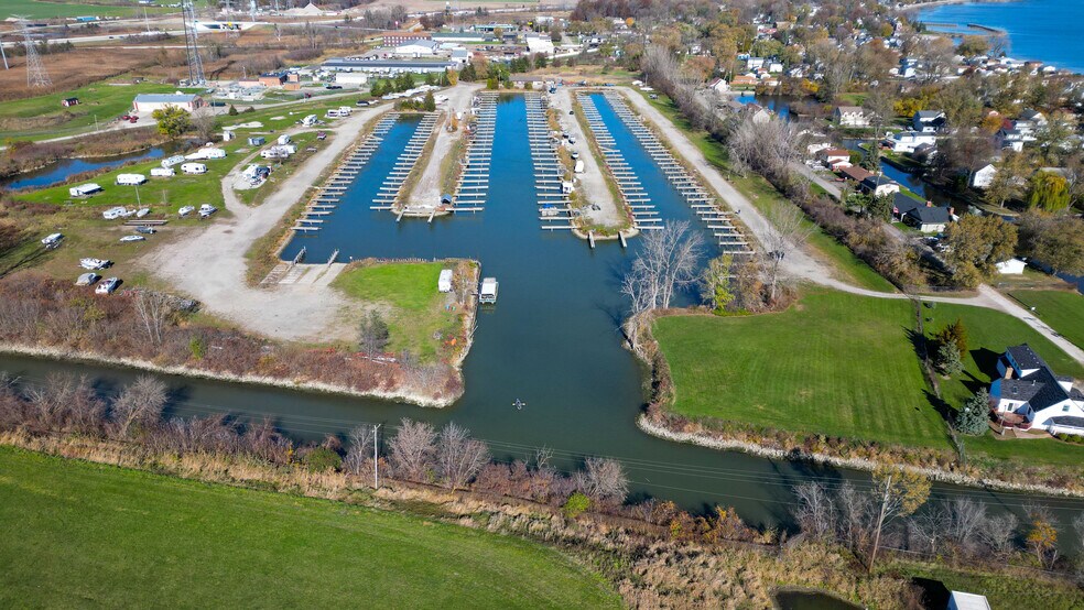 More Photos Of 10420 Harold Dr, Luna Pier Marina For Sale