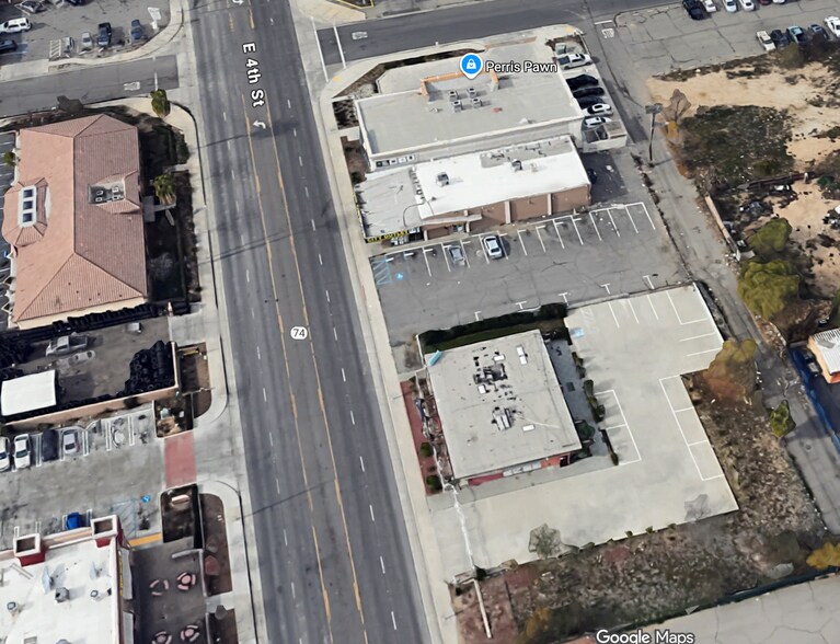 More Photos Of 316 E 4th St, Perris Storefront Retail Office For Lease