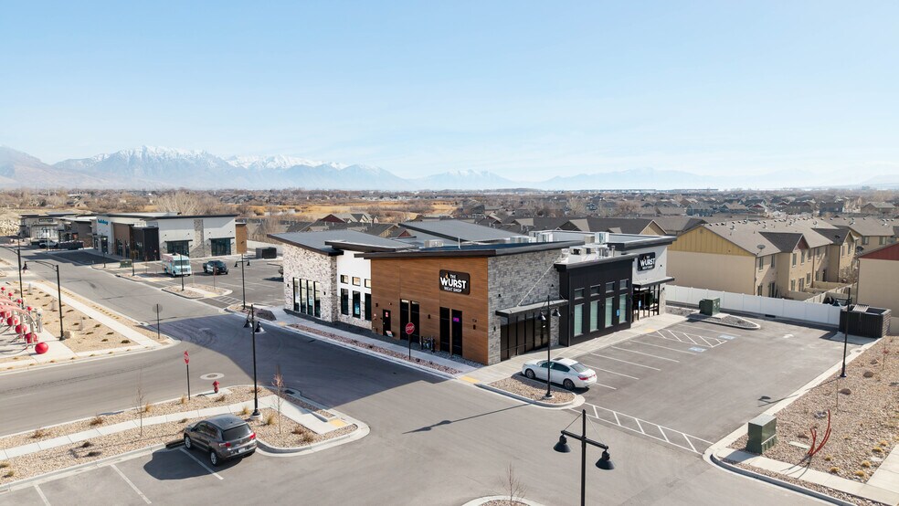 More Photos Of 277 E Crossroads Blvd, Saratoga Springs Unknown For Lease