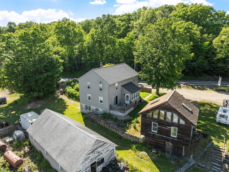 More Photos Of 50 N Spencer Rd, Spencer Garden Center For Sale