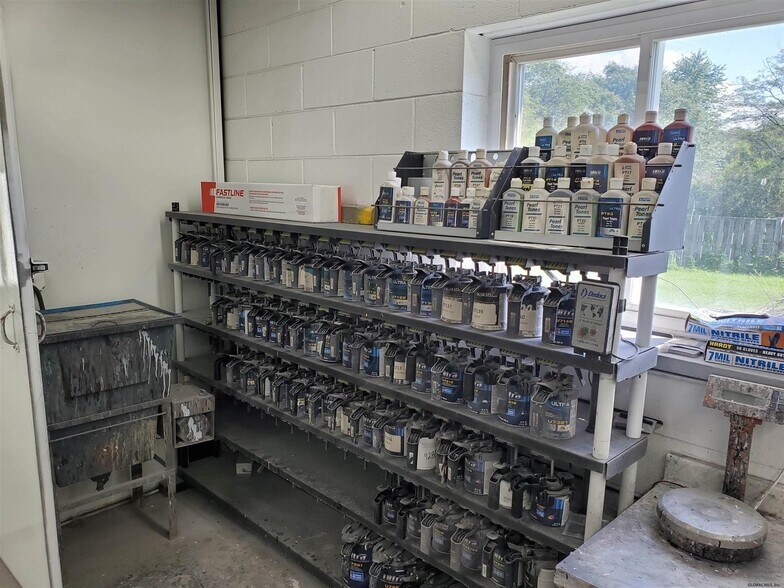 More Photos Of 2127 Central Ave, Schenectady Auto Repair For Sale