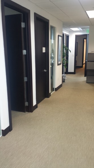 More Photos Of 1110 Brickell Ave, Miami Office For Lease