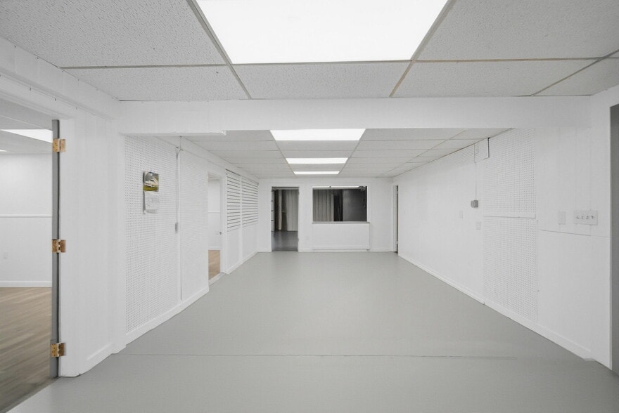 More Photos Of 14 Easthampton Rd, Northampton Warehouse For Sale