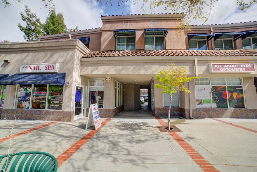 More Photos Of 656 N Santa Cruz Ave, Los Gatos Storefront Retail Residential For Sale