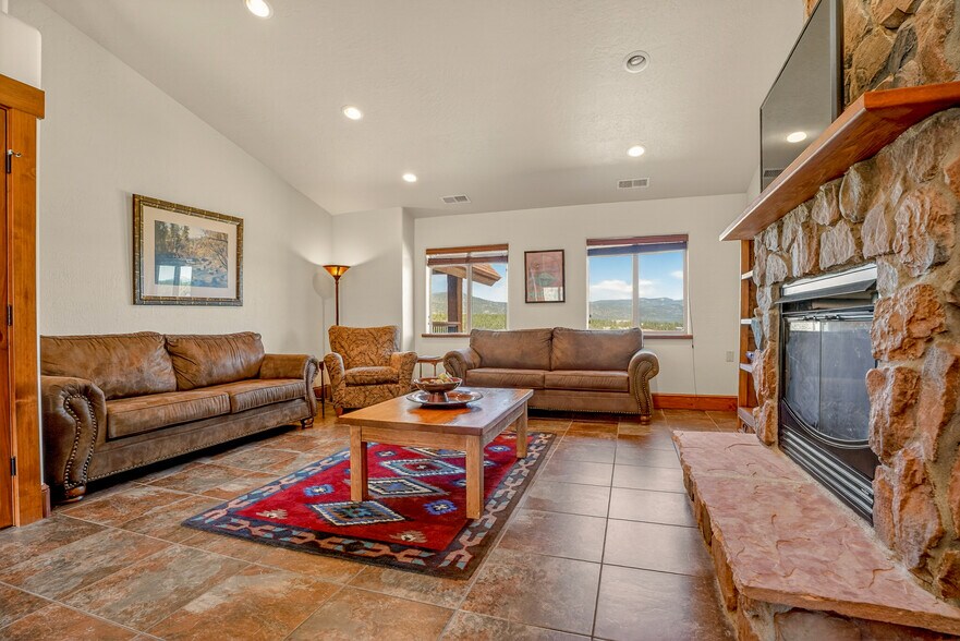 More Photos Of 30 S Angel Fire Rd, Angel Fire Hotel For Sale