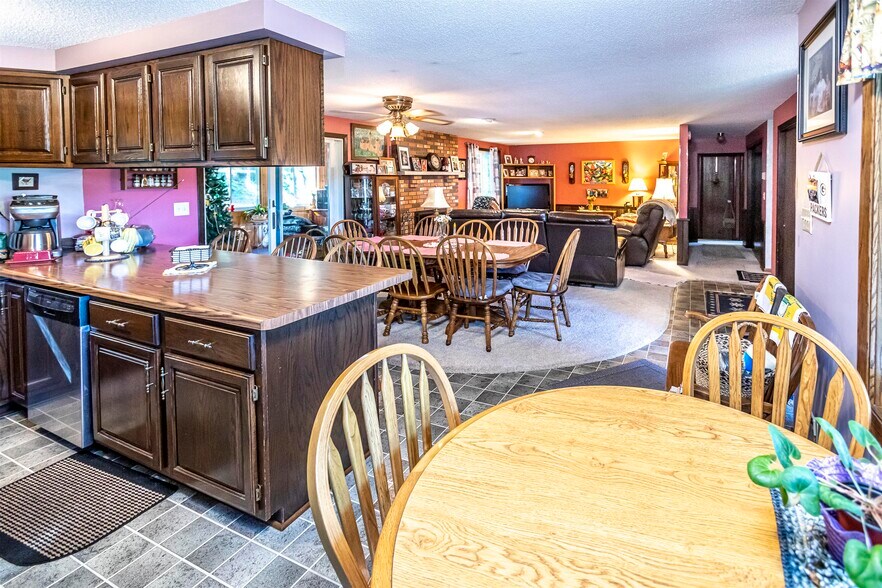 More Photos Of N9581 US Highway 12, Merrillan Restaurant For Sale