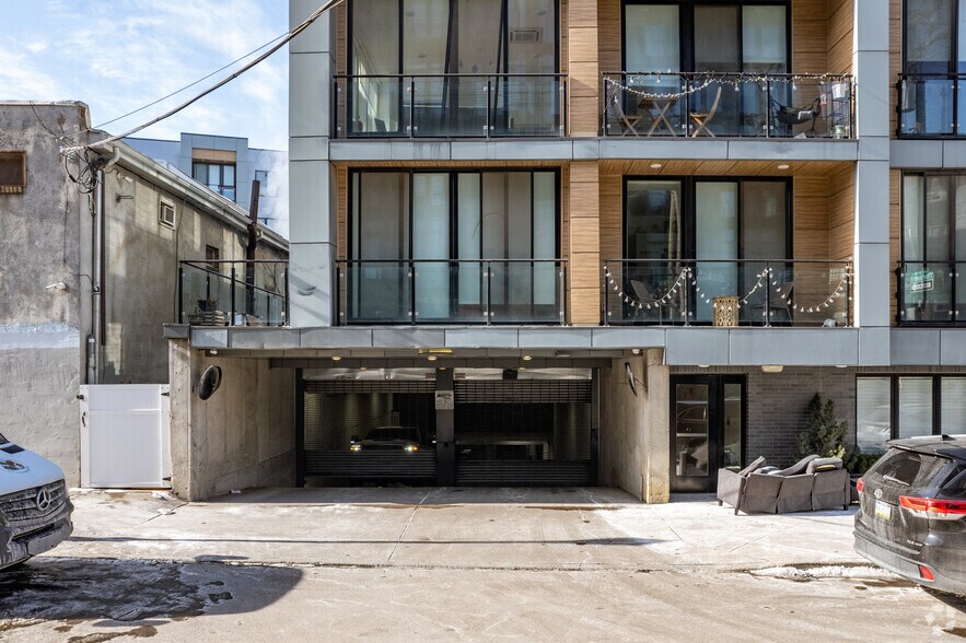 More Photos Of Germantown Ave & N American Street, Philadelphia Apartments For Lease