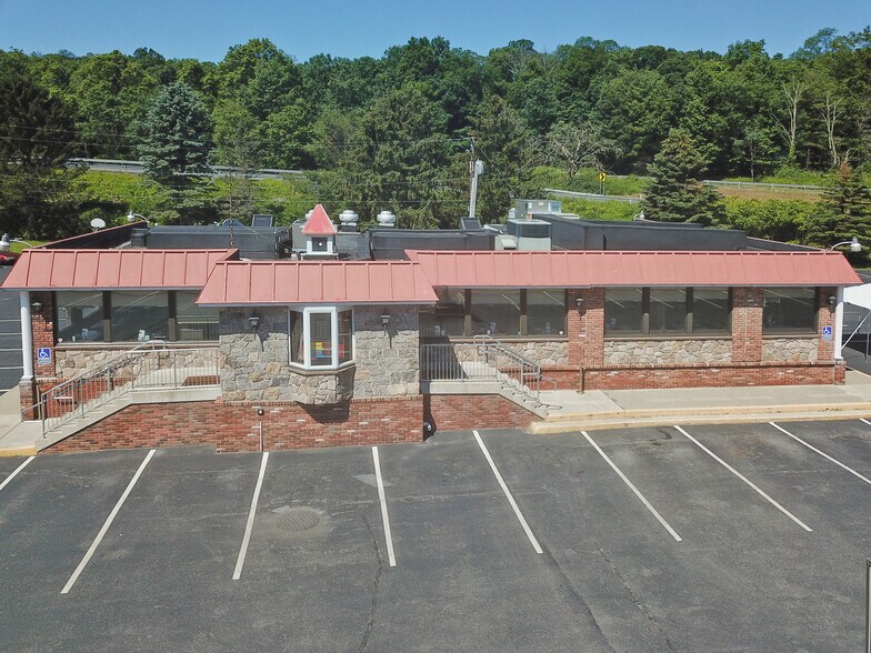 More Photos Of 2576 Route 611, Scotrun Restaurant For Sale