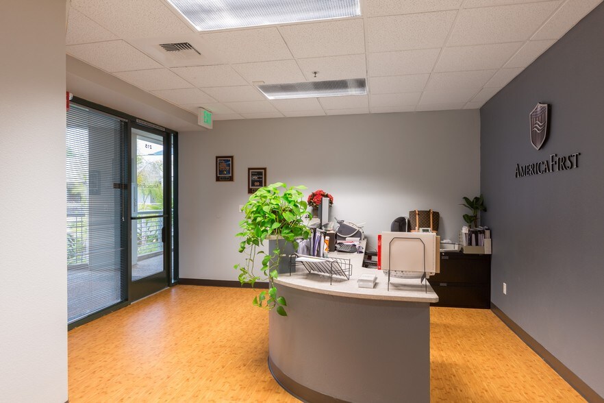 More Photos Of 300 Harding Blvd, Roseville Office For Lease