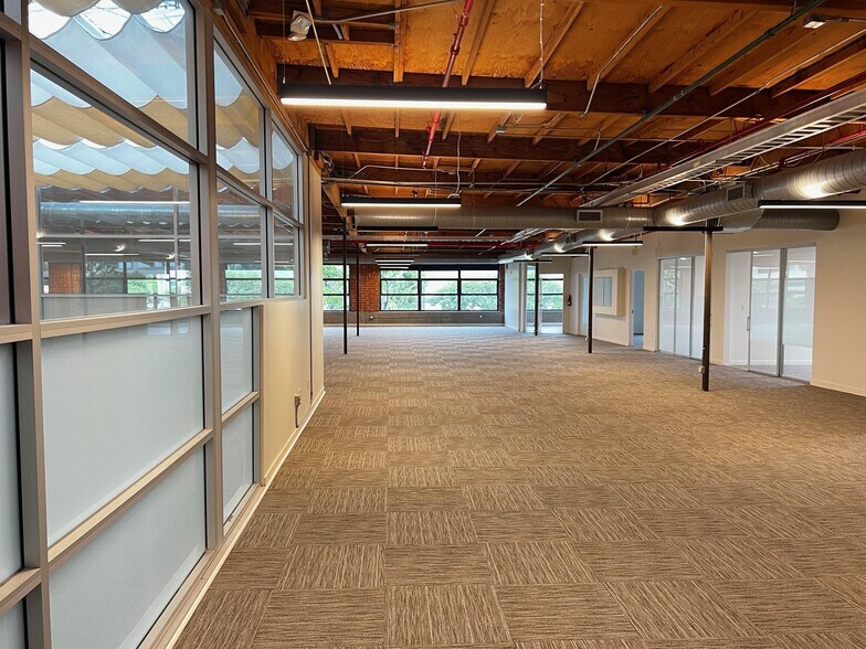 More Photos Of 12910 Culver Blvd, Marina Del Rey Unknown For Lease