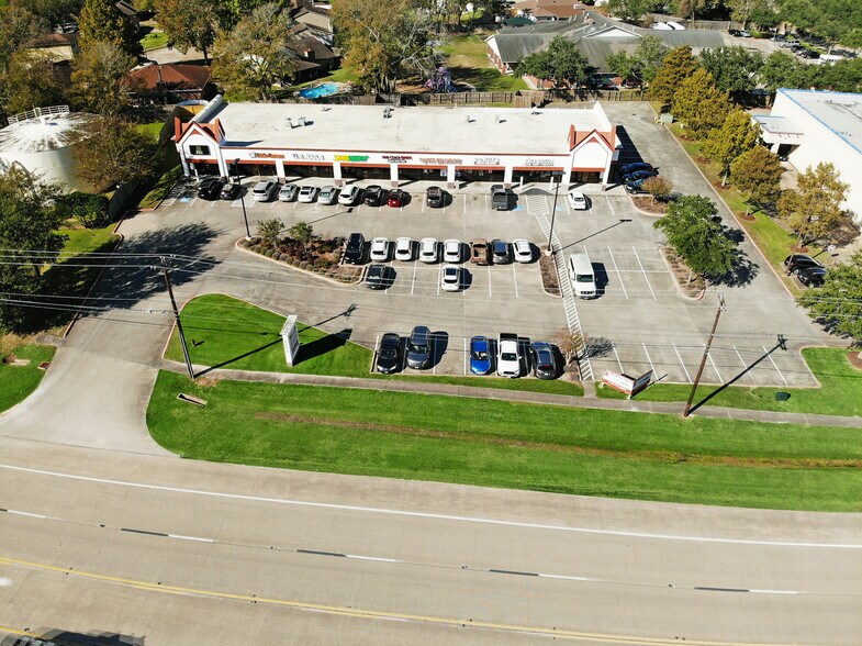 More Photos Of 5010 W Main St, League City Unknown For Lease