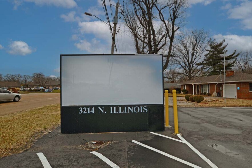 More Photos Of 3214 N Illinois St, Swansea Medical For Sale