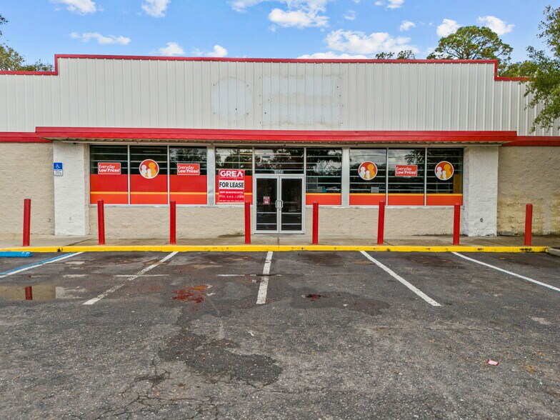 More Photos Of 1945 Kings Rd, Jacksonville Freestanding For Lease