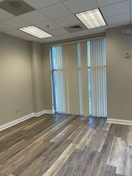 More Photos Of 715 N Church St, Charlotte Office For Lease