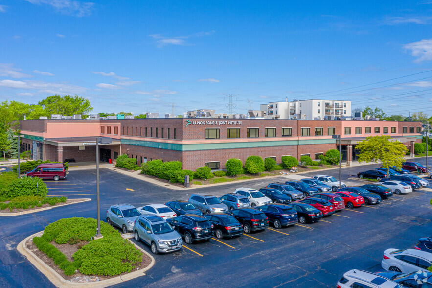 Primary Photo Of 9000 Waukegan Rd, Morton Grove Medical For Lease