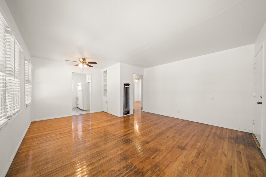 More Photos Of 1136 Linden Ave, Long Beach Apartments For Sale