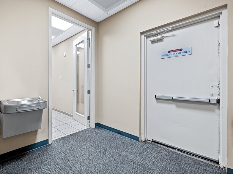 More Photos Of 373 Biltmore Ave, Asheville Medical For Lease