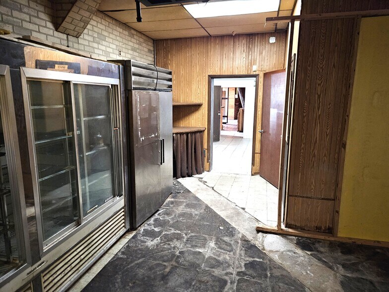 More Photos Of 100 4th Avenue North, Foley Storefront Retail Residential For Sale