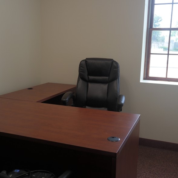 More Photos Of 675 Broadway, Massapequa Office For Lease