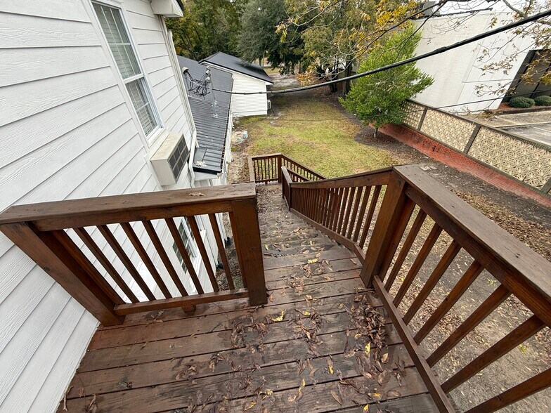 More Photos Of 102 Live Oak St, Tabor City Restaurant For Sale