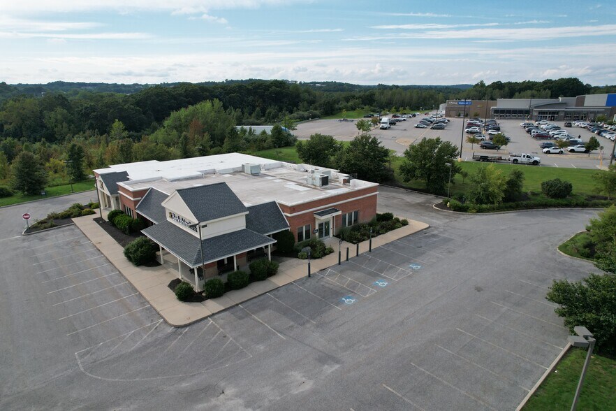 More Photos Of 303 Turnpike Rd, Westborough Freestanding For Lease