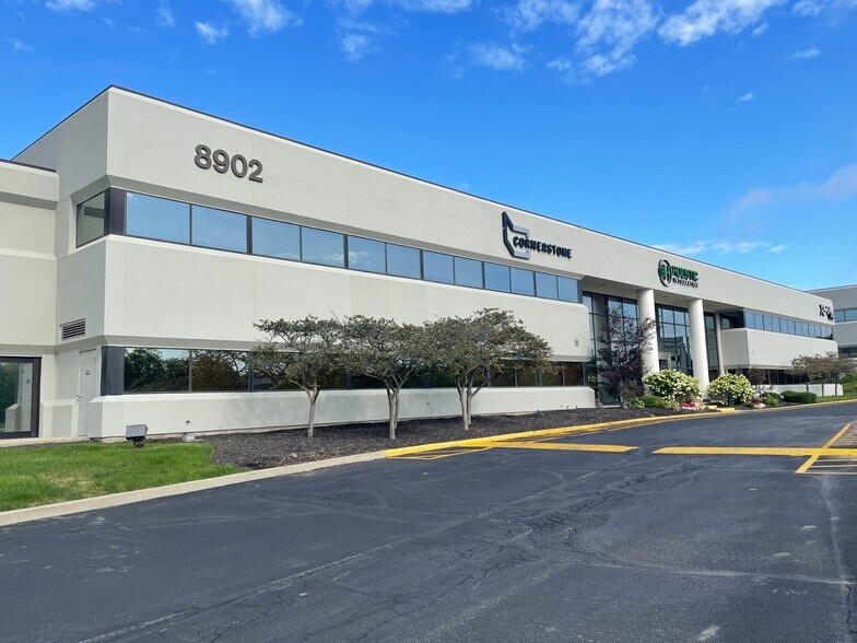 More Photos Of 8902-9002 N Meridian St, Indianapolis Medical For Lease