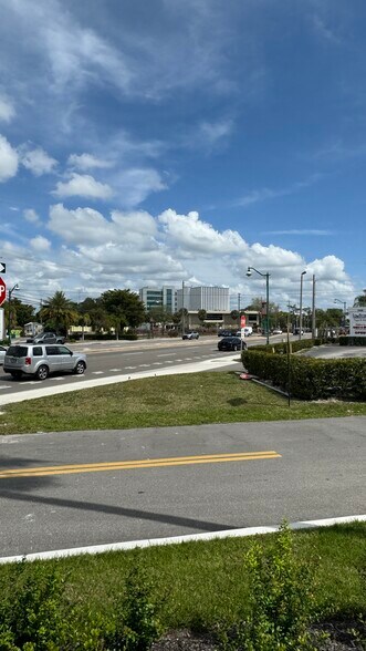 More Photos Of 3080 Tamiami Trl E, Naples Office For Sale