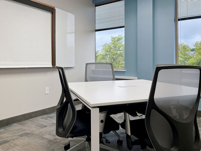 More Photos Of 2003 S Easton Rd, Doylestown Coworking Space