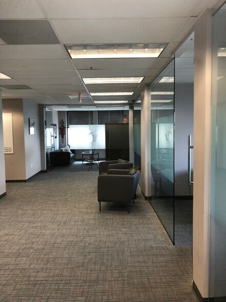 More Photos Of 22 N Front St, Memphis Office For Lease
