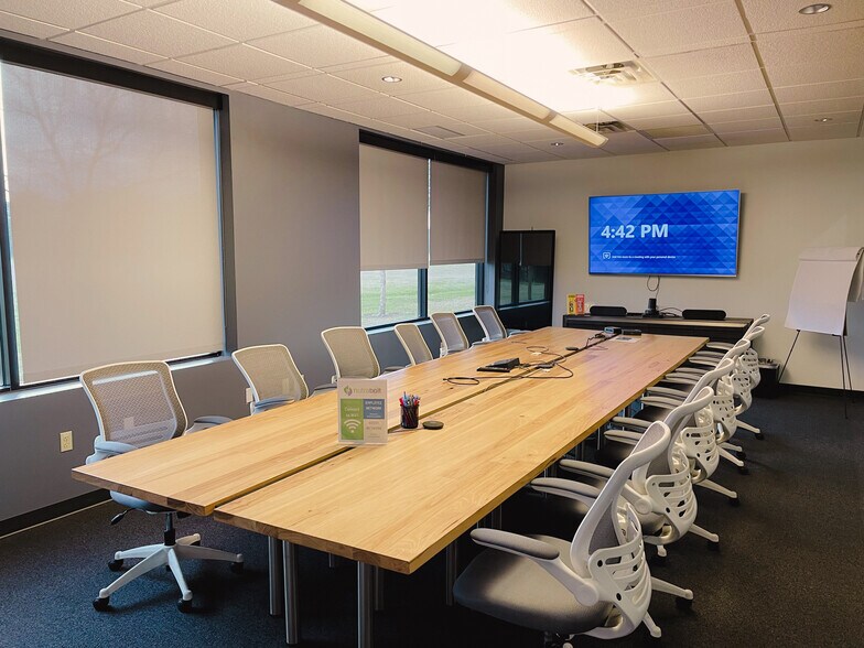 More Photos Of 4407 Monterey Oaks Blvd, Austin Unknown For Lease