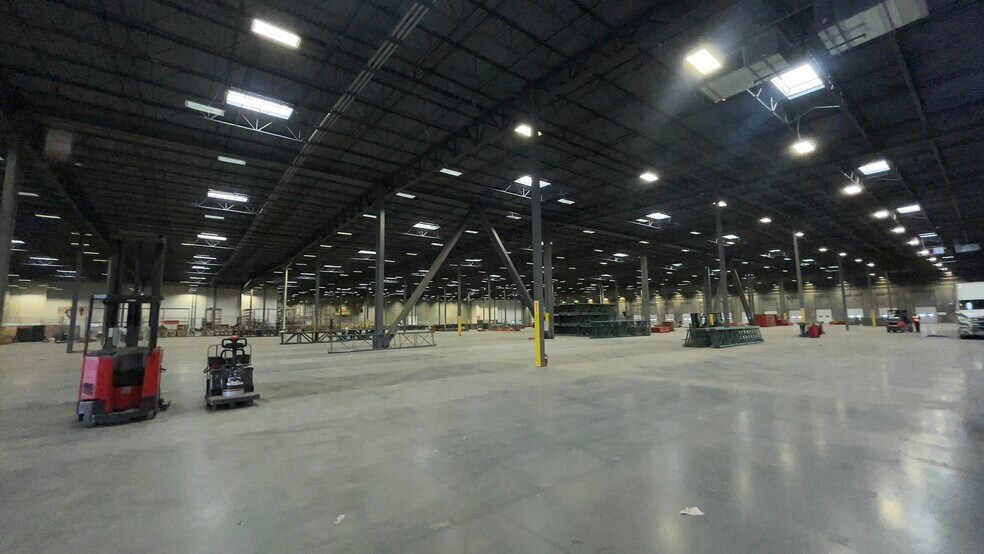 More Photos Of 1475 S 5070 W, Salt Lake City Warehouse For Lease