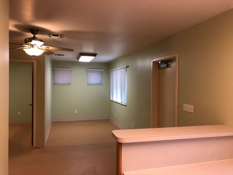 More Photos Of 1005 Fowler Way, Placerville Medical For Sale