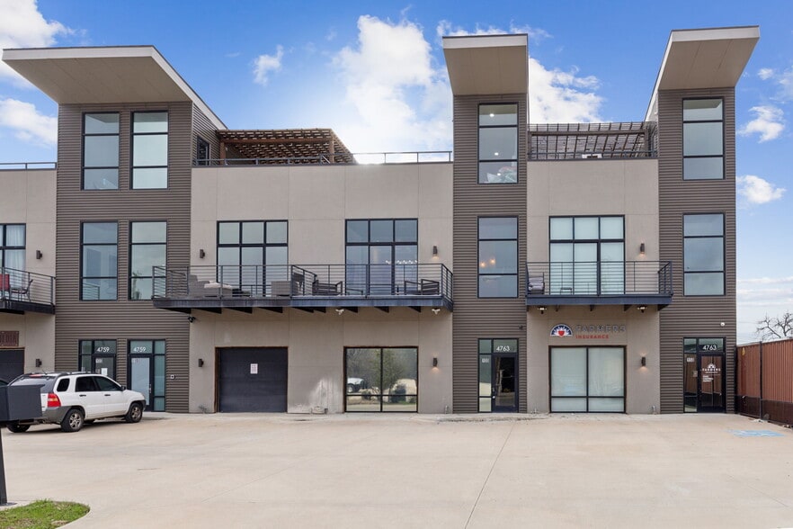 More Photos Of 4763 Algiers St, Dallas Loft Creative Space For Sale