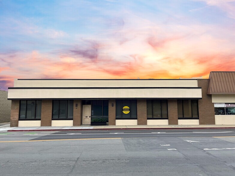 More Photos Of 4-10 W Alisal St, Salinas Office For Lease