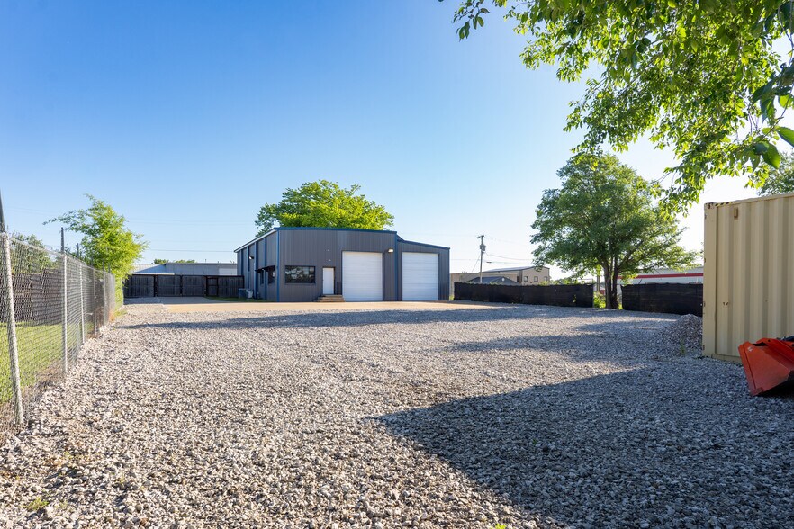 Primary Photo Of 1085 Schmieding Ave, Springdale Industrial For Sale