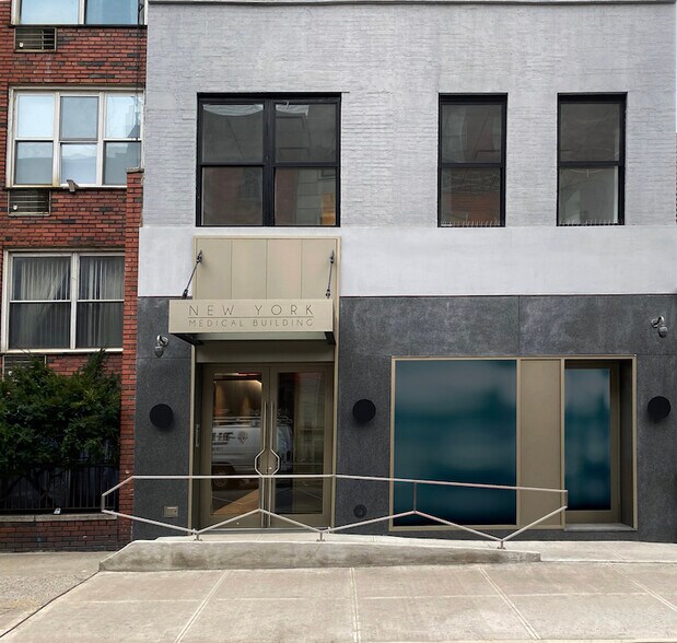 More Photos Of 251 E 33rd St, New York Medical For Lease