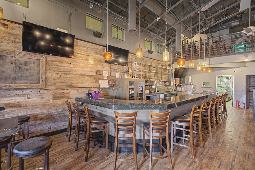 Primary Photo Of 2827 E Bell Rd, Phoenix Restaurant For Sale