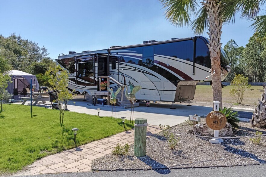 More Photos Of 11980 SW Shiloh Rd, Cedar Key Trailer Camper Park For Sale