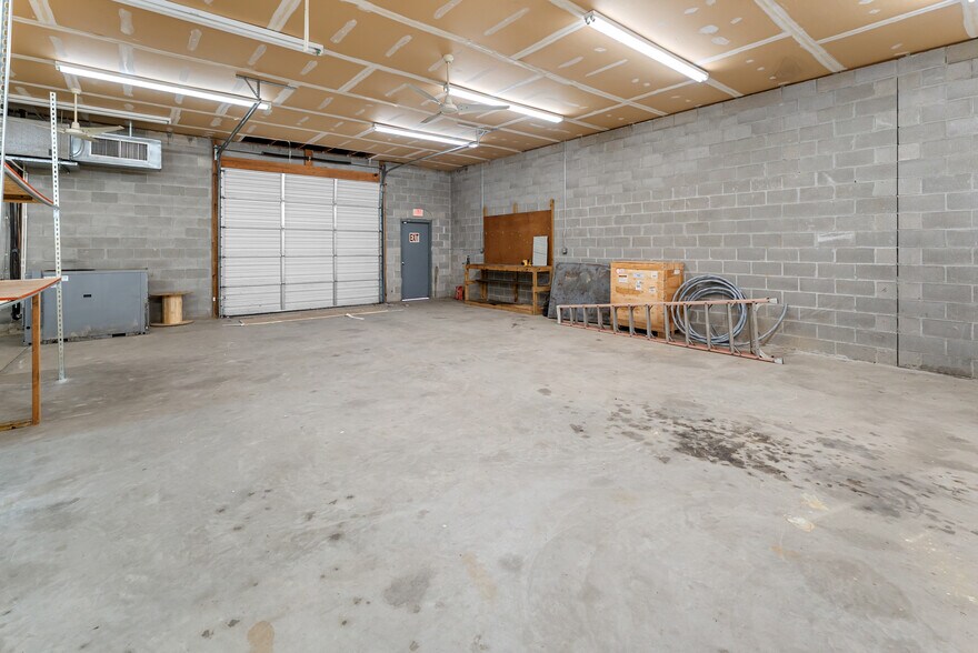 More Photos Of 1306 Heidt Ave, Savannah Office For Lease