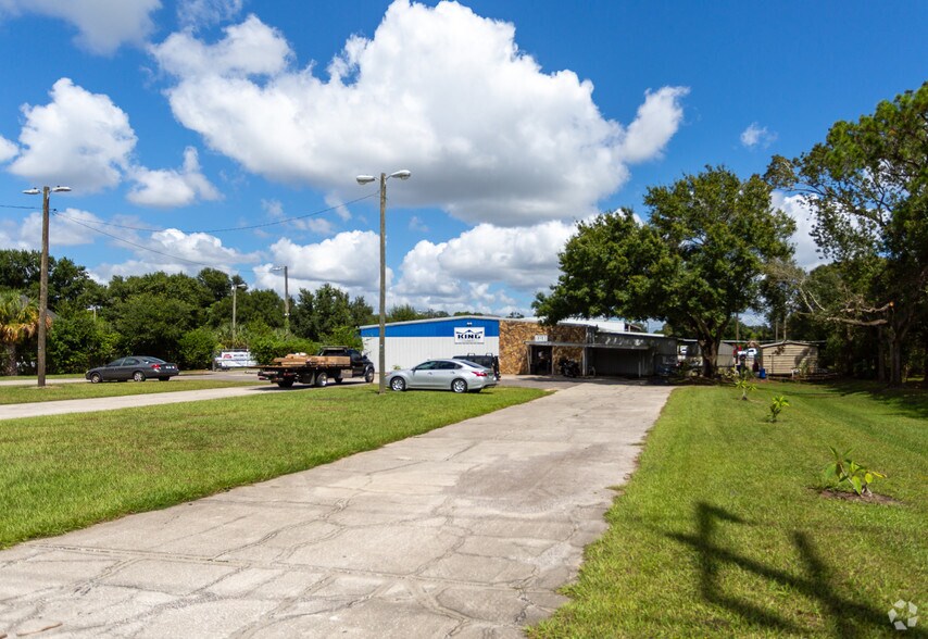 More Photos Of 5620 E Dr Martin Luther King Jr Blvd, Tampa Auto Repair For Sale