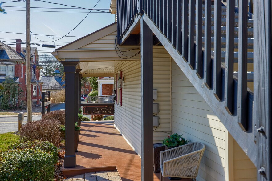 More Photos Of 2603 Lititz Pike, Lancaster General Retail For Sale