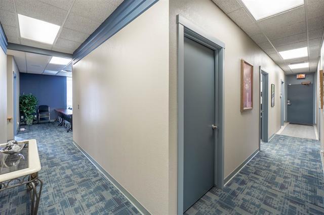 More Photos Of 1818 Grand Ave, Wausau Office For Sale