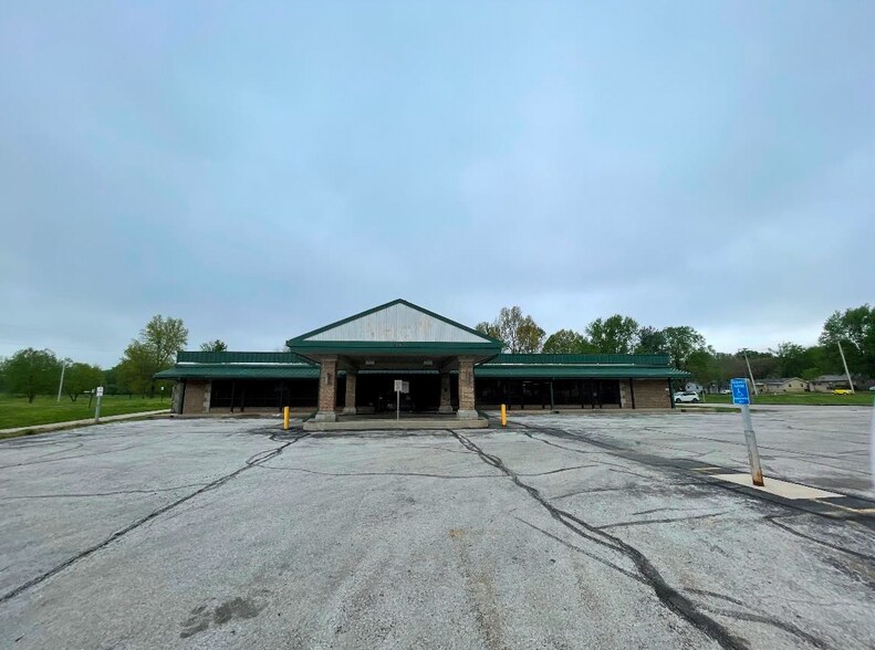 More Photos Of 2120 W Kearney St, Springfield Medical For Sale